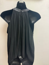 Load image into Gallery viewer, T1915 VeganLeather Halter-black