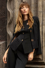 Load image into Gallery viewer, Heavy Knit Fitted Vest 253156