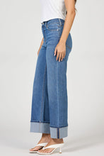Load image into Gallery viewer, Holly Denim DPM52A319