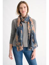 Load image into Gallery viewer, KINROSS TAPESTRY PRINT SCARF LFAS6-307