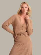 Load image into Gallery viewer, Lorelai Crop Card 110038295