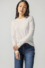 Load image into Gallery viewer, Long Sleeve Crewneck PA2326