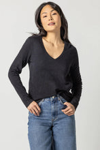 Load image into Gallery viewer, L/S V-Neck Back Seam Tee PA2327