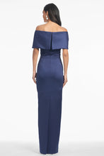 Load image into Gallery viewer, Viveca Gown S252G53-495