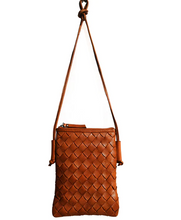 Load image into Gallery viewer, Milly Crossbody 3111