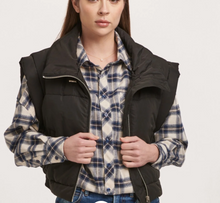 Load image into Gallery viewer, Rosalia Sleeveless Vest DJK3040BLK