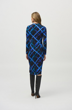 Load image into Gallery viewer, Silky Wrap Dress 244131
