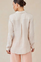 Load image into Gallery viewer, POCKET BUTTON DOWN B2808-653-302 -