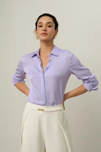 Load image into Gallery viewer, Stretch Silk Blouse 91T6177