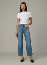 Load image into Gallery viewer, THE MARGOT CROP 45CF8WTN5009