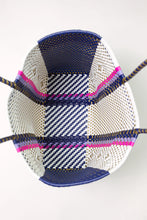 Load image into Gallery viewer, Peony Playera Handbag