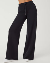 Load image into Gallery viewer, AirEssentials Wide Leg Pant 50239R