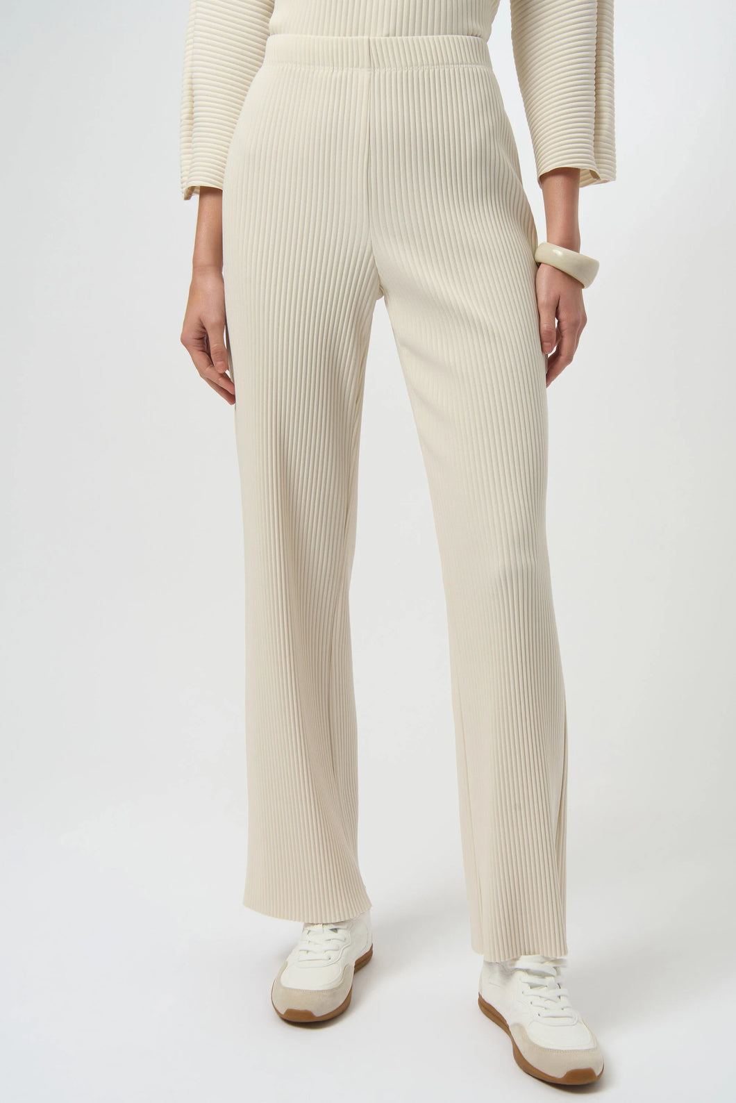 Pleated Scuba Crepe Wide-Leg Pants 254006