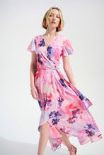 Load image into Gallery viewer, Signature | Chiffon Print Wrap Dress With Ruffle Detail 261739
