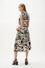 Load image into Gallery viewer, Gauze Tropical Wrap Dress 262226
