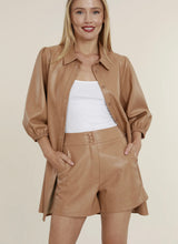 Load image into Gallery viewer, vegan leather shorts 75342
