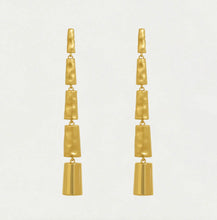 Load image into Gallery viewer, Nairobi Statement Earrings E1144-G
