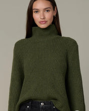 Load image into Gallery viewer, Ella Funnel Neck JW02Y9119
