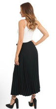 Load image into Gallery viewer, Maxine Skirt LT33-122
