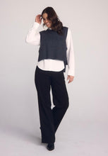 Load image into Gallery viewer, Side Tie Vest B2378G72304
