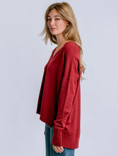Load image into Gallery viewer, Wagner Sweater G829
