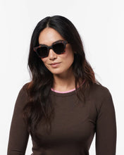 Load image into Gallery viewer, Sunglasses ROAD Tortoise SUN43002
