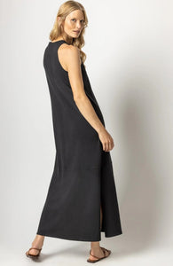Lilla P Sleeveless Keyhole Maxi Dress; Black/White/Raffia