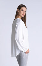 Load image into Gallery viewer, Muche Muchette Long Sleeve Jazzy Top, White
