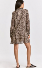 Load image into Gallery viewer, Frances Button Down 5269
