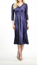 Load image into Gallery viewer, CAD19475SO 3/4 slv v neck-night shade

