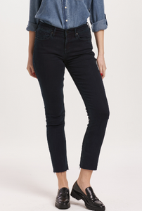 Blaire Jean DPM23A276