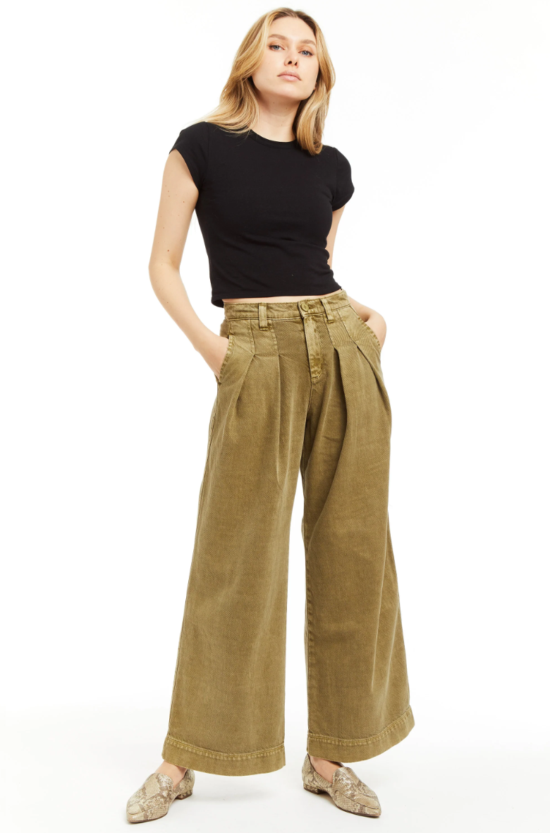 Pleated Wide Leg pant