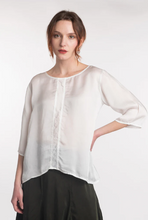 Load image into Gallery viewer, Bella Blouse LLD1561
