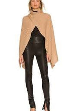 Load image into Gallery viewer, Hybrid Rib Cape RH12528
