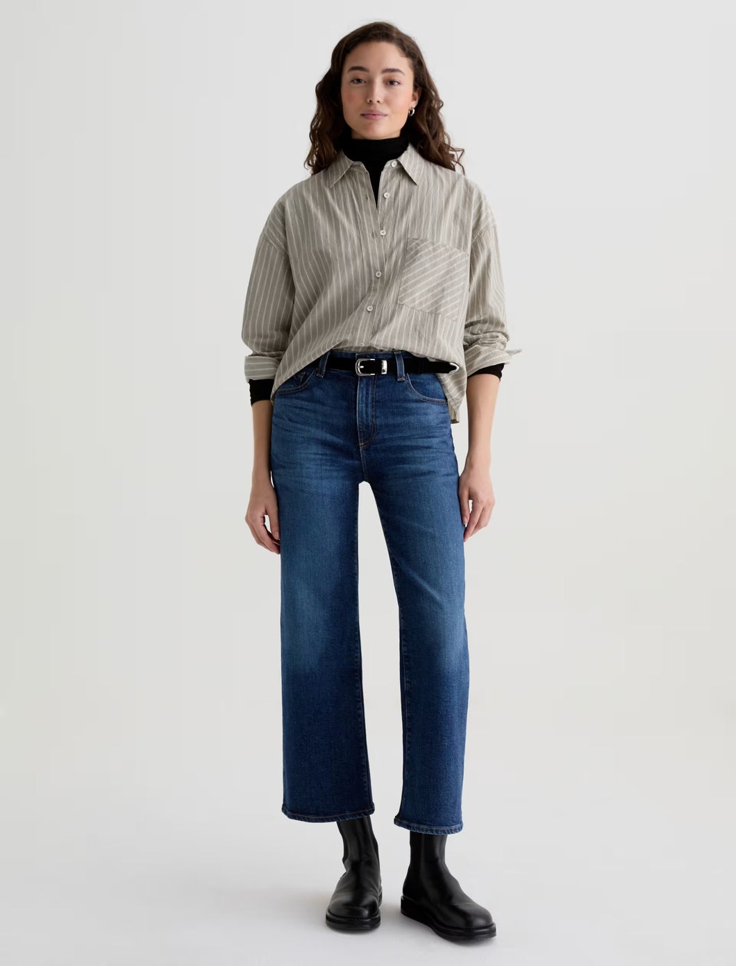 AG Saige Wide Leg Crop Mid-Rise Fit