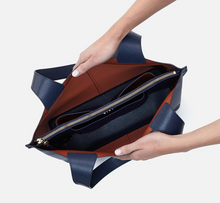 Load image into Gallery viewer, Vida Tote MP-6045994
