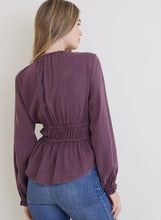Load image into Gallery viewer, Bella Dahl Long Sleeve Elastic Shirred Top
